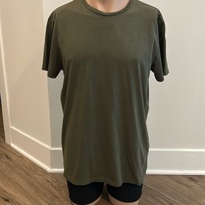 JackThreads, olive green, crew neck tee, buttery soft combed cotton. Men’s Large